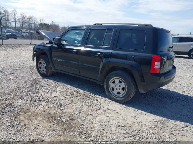 1C4NJRBB2GD695123 Jeep Patriot Sport