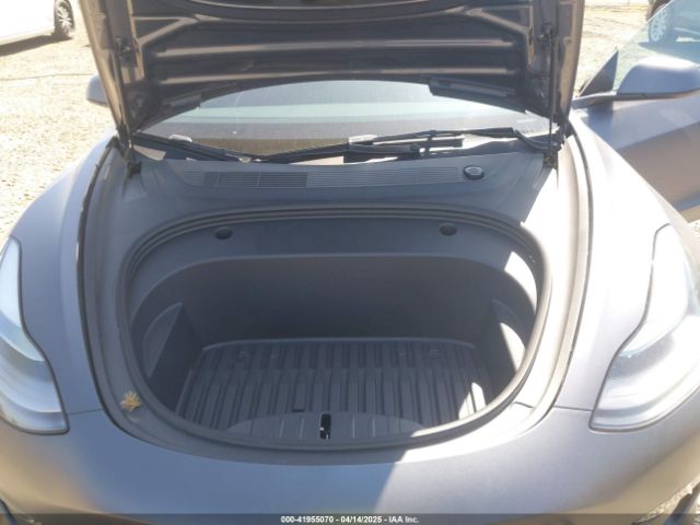 5YJ3E1EA3PF705831 Tesla Model 3 Rear-wheel Drive