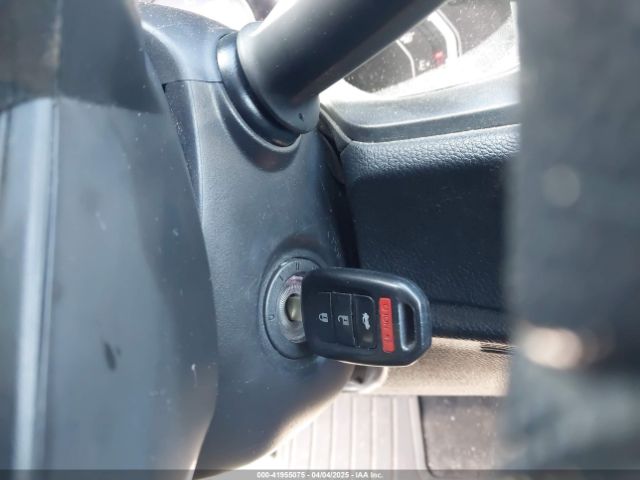 2HGFC2F53JH607153 Honda Civic Lx