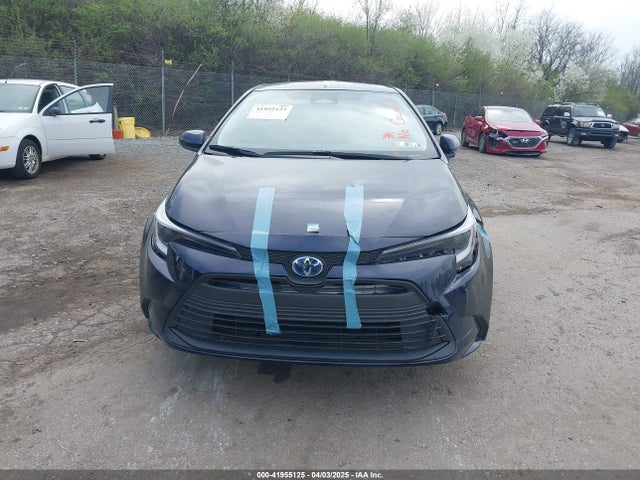Toyota Corolla Hybrid Le 2025 JTDBCMFE6S3073658 Image 13