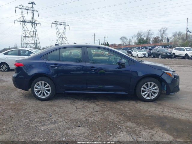 Toyota Corolla Hybrid Le 2025 JTDBCMFE6S3073658 Image 14