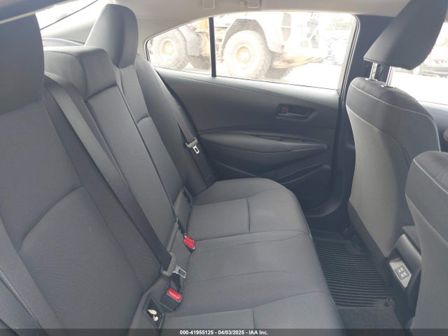 Toyota Corolla Hybrid Le 2025 JTDBCMFE6S3073658 Image 8