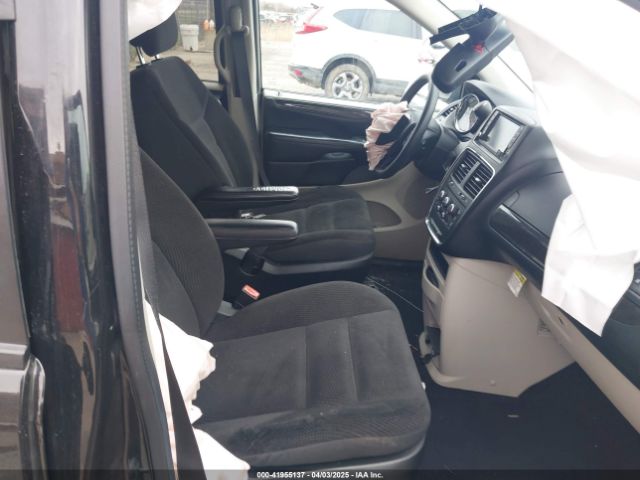 2C4RDGBG5KR521500 Dodge Grand Caravan Se