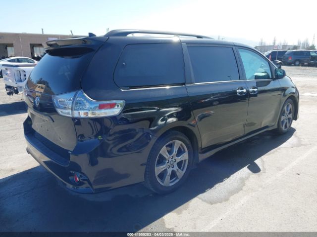5TDXZ3DC9JS935123 Toyota Sienna Se 8 Passenger