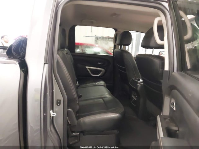 1N6AA1E56JN507966 Nissan Titan Sl