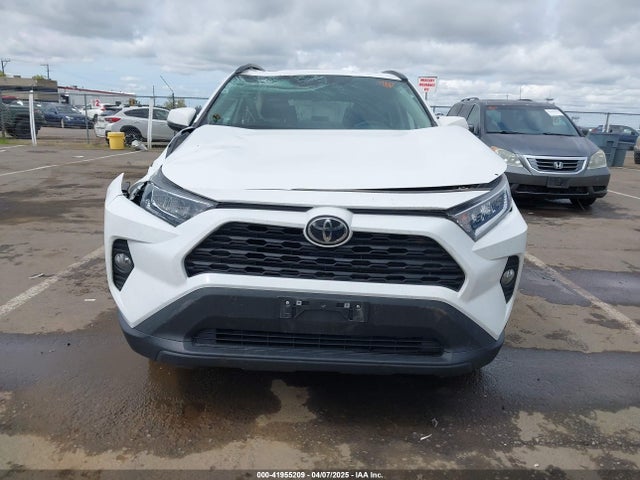 2T3P1RFV9MW185380 Toyota Rav4 Xle