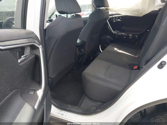 2T3P1RFV9MW185380 Toyota Rav4 Xle
