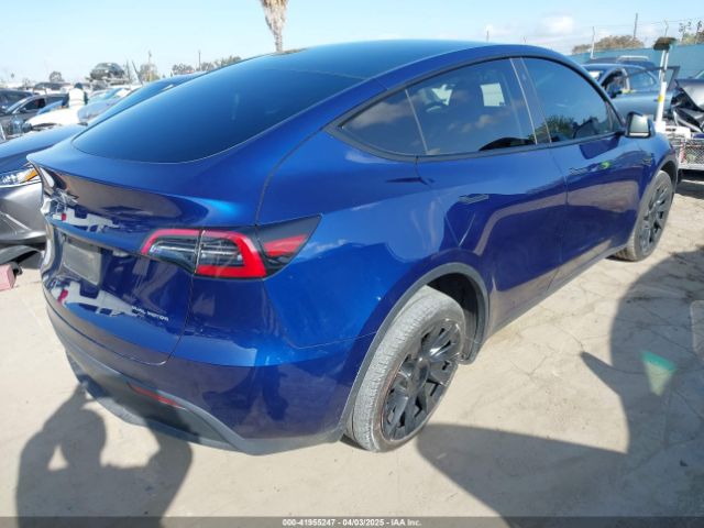2023 TESLA MODEL Y 7SAYGAEE1PF617933 Photo 3