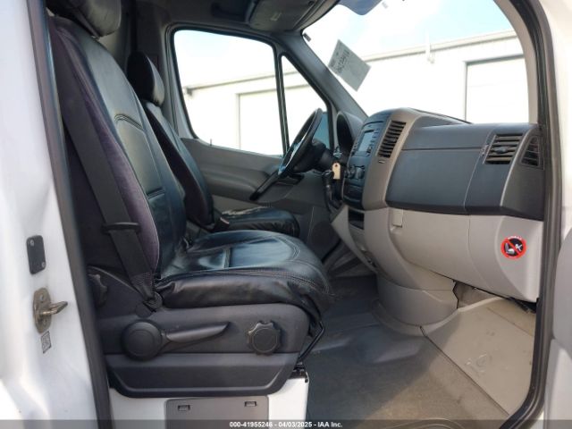 WD3PE7DC8FP153555 Mercedes-Benz Sprinter 2500 Normal Roof