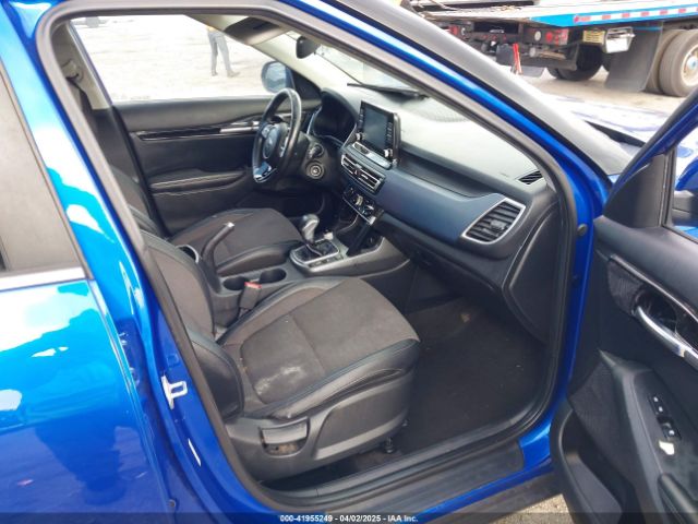 2021 KIA SELTOS KNDEUCA22M7040122 Photo 4