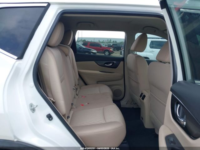 KNMAT2MT7KP560541 Nissan ROGUE SV