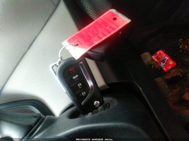 JTDEPMAEXMJ161488 Toyota COROLLA LE