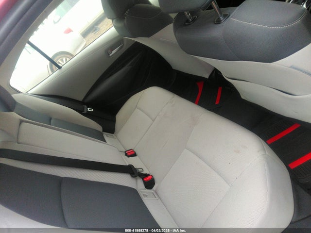 JTDEPMAEXMJ161488 Toyota COROLLA LE