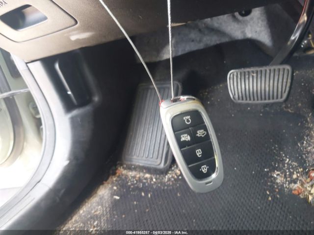 5NTJBDAE5PH065182 Hyundai Santa Cruz Sel