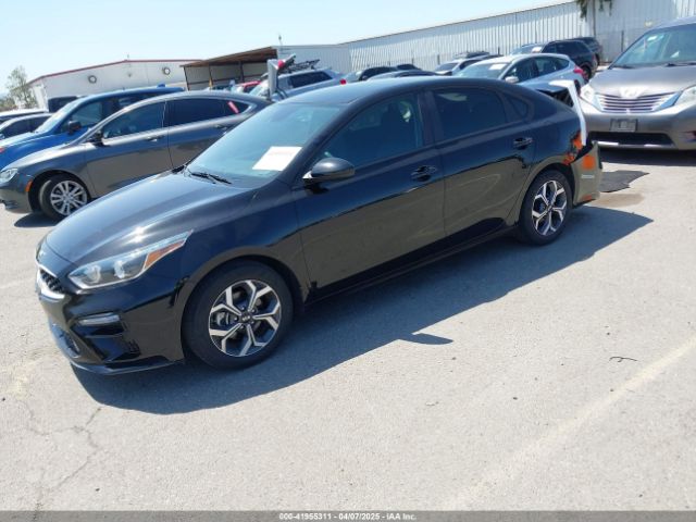 3KPF24AD9KE070247 KIA Forte Lxs