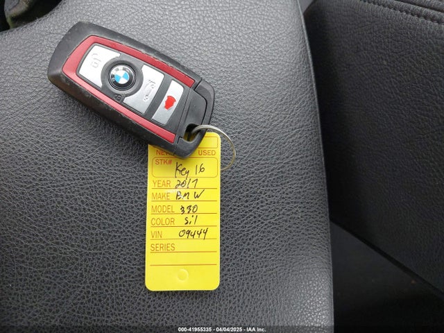 WBA8B9G5XHNU09444 BMW 330I