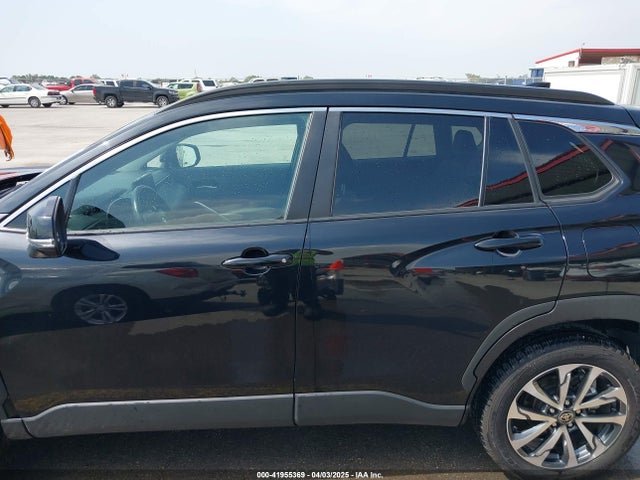 7MUEAAAG9PV041258 Toyota Corolla Cross Xle