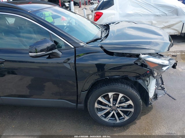 7MUEAAAG9PV041258 Toyota Corolla Cross Xle