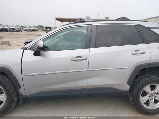 Toyota Rav4 Xle 2020 2T3W1RFV9LC044725 Image 14
