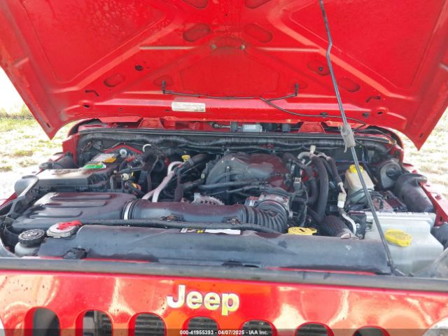1C4BJWDG0FL635341 Jeep Wrangler Unlimited Sport