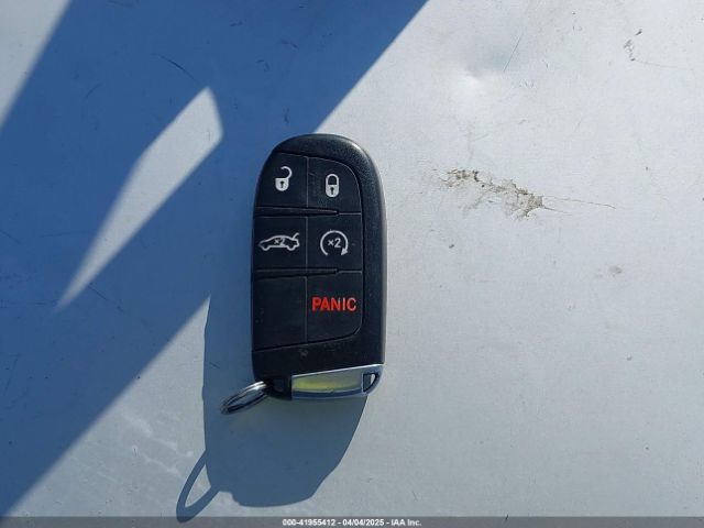 2C3CDXHG6GH327461 Dodge Charger Sxt