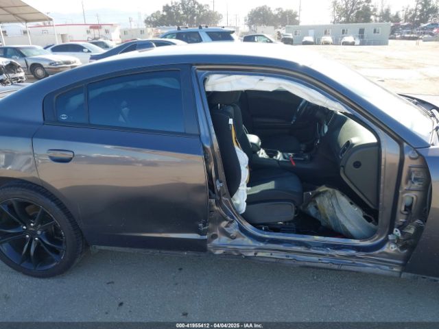2C3CDXHG6GH327461 Dodge Charger Sxt