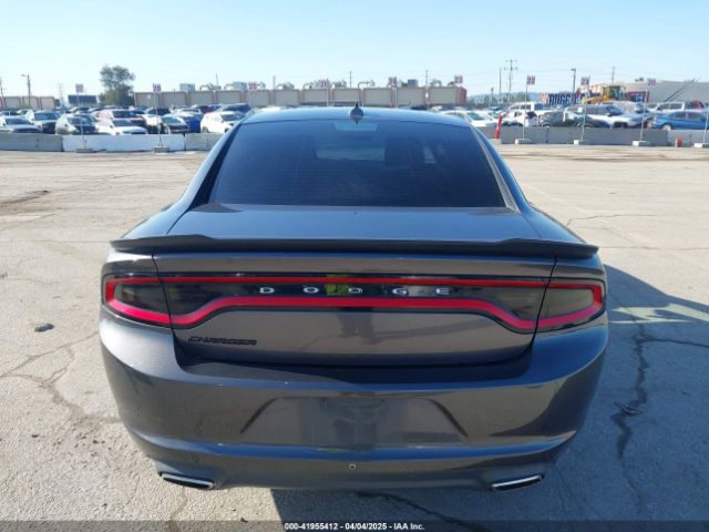 2C3CDXHG6GH327461 Dodge Charger Sxt