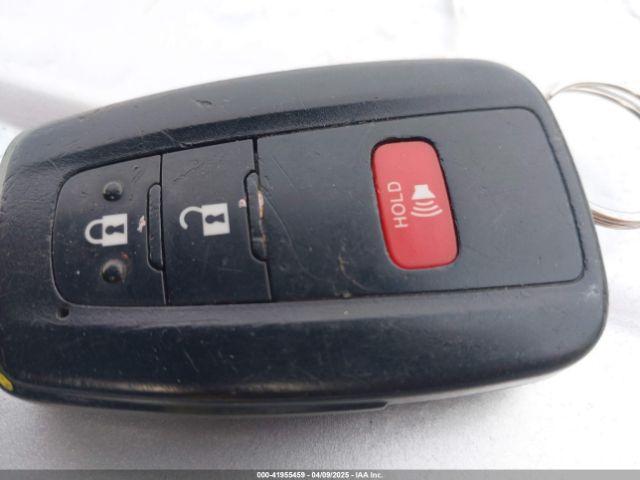 JTDKBRFU8J3059458 Toyota Prius Two