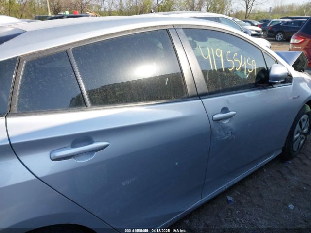 JTDKBRFU8J3059458 Toyota Prius Two