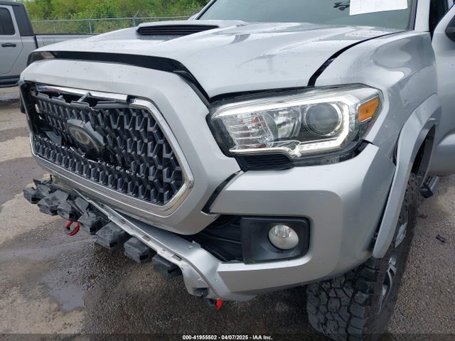 3TMCZ5ANXKM224189 Toyota Tacoma Trd Sport