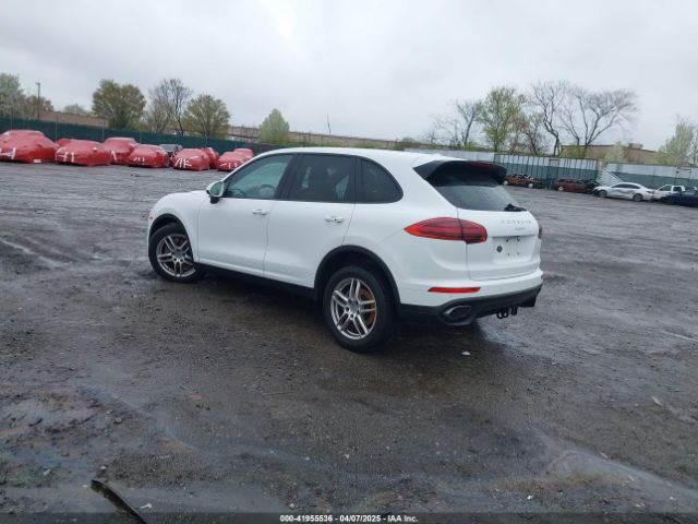 2018 PORSCHE CAYENNE WP1AA2A23JKA06540 Photo 2