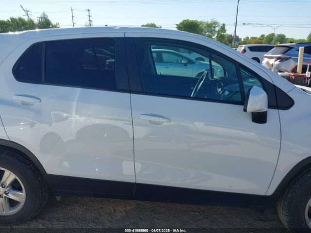 KL7CJKSM4NB549389 Chevrolet Trax Fwd Ls