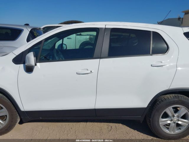 KL7CJKSM4NB549389 Chevrolet Trax Fwd Ls