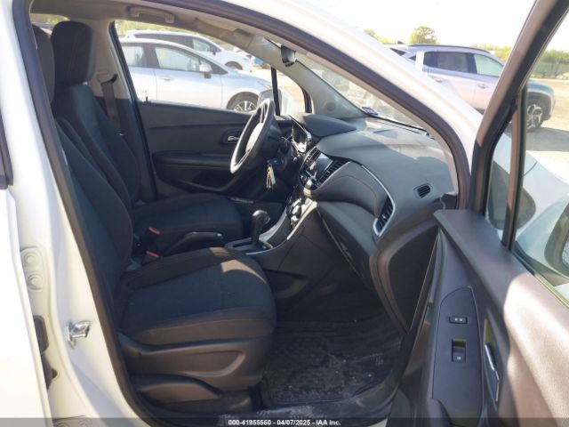 KL7CJKSM4NB549389 Chevrolet Trax Fwd Ls