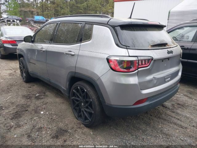 3C4NJCBB0JT487272 Jeep Compass Altitude Fwd