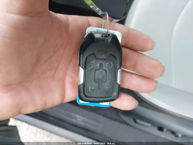 3GKALPEV4KL158442 GMC Terrain Slt