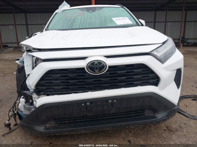 2T3W1RFV9RC298637 Toyota Rav4 Xle