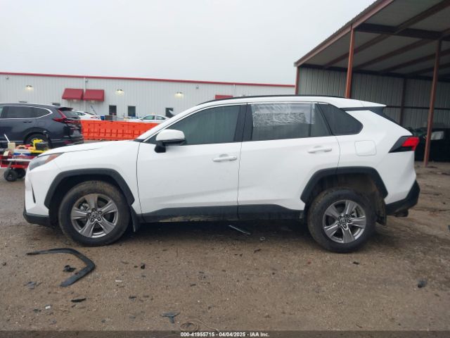 2T3W1RFV9RC298637 Toyota Rav4 Xle