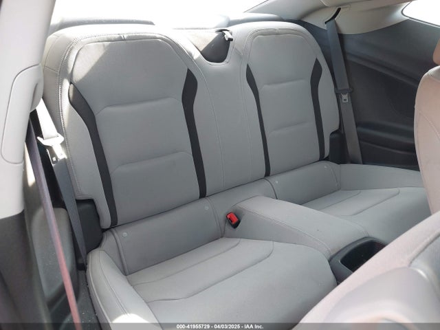 Chevrolet Camaro 1lt 2018 1G1FB1RS3J0120786 Image 8