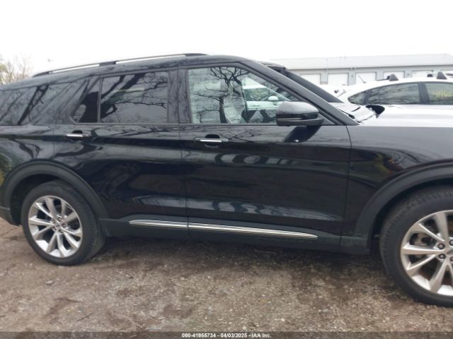 1FM5K8HC6NGA72795 Ford Explorer Platinum