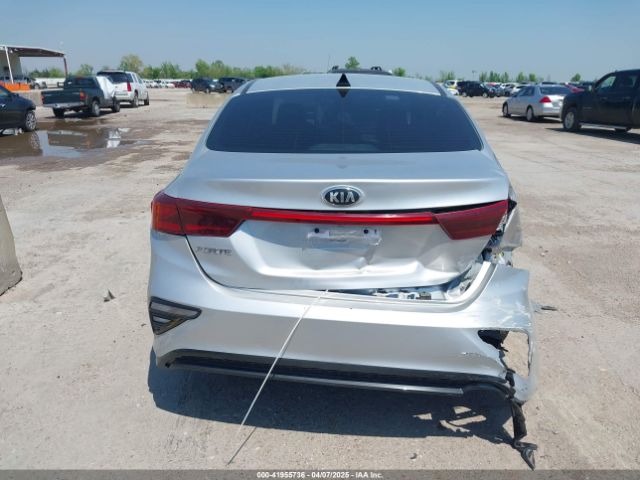 3KPF24AD0LE236513 KIA Forte Lxs