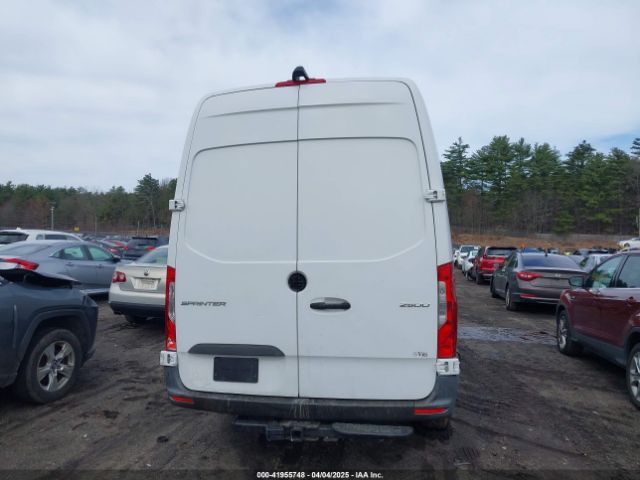 W1Y40CHYXMT077245 Mercedes-Benz Sprinter 2500 High Roof I4