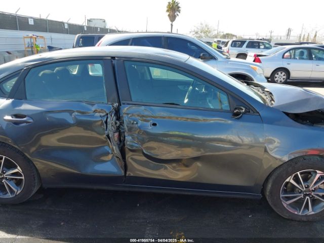 3KPF24AD3RE771523 KIA Forte Lxs