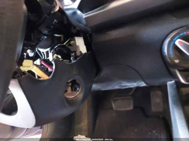 3KPA25AB8KE209783 KIA Rio 5-door S