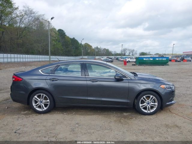 3FA6P0HD4JR149631 Ford FUSION SE