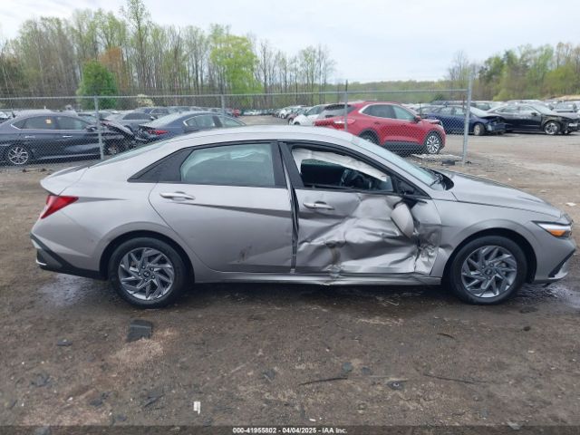 KMHLM4DG0RU664025 Hyundai ELANTRA SEL