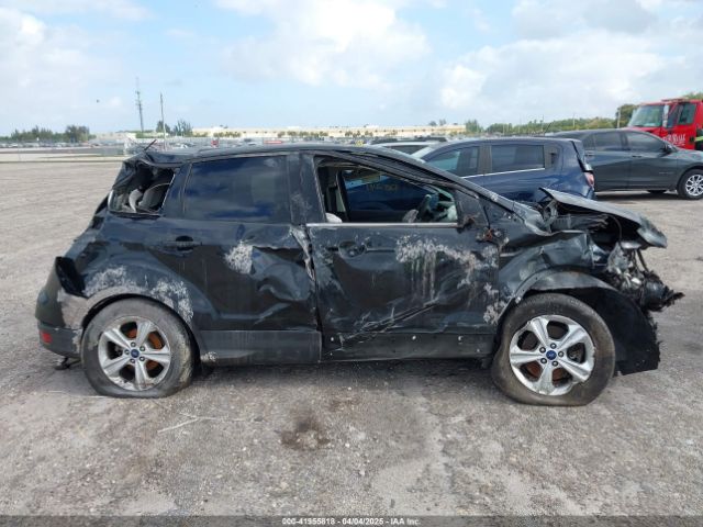 1FMCU0G98FUA80408 Ford ESCAPE SE