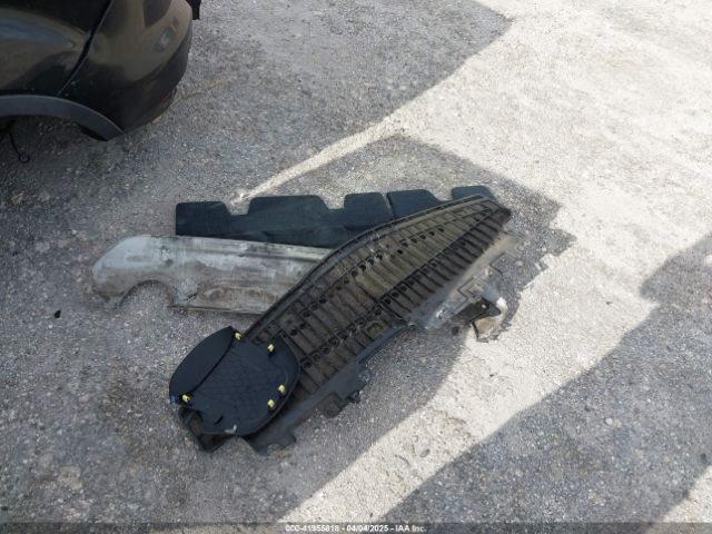 1FMCU0G98FUA80408 Ford ESCAPE SE