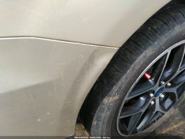 1FADP3H23HL317209 Ford FOCUS SEL