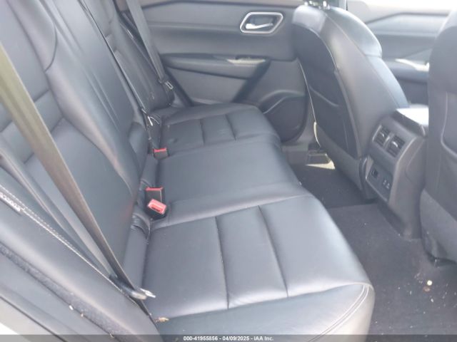 5N1AT3CA5MC687168 Nissan Rogue Sl Fwd